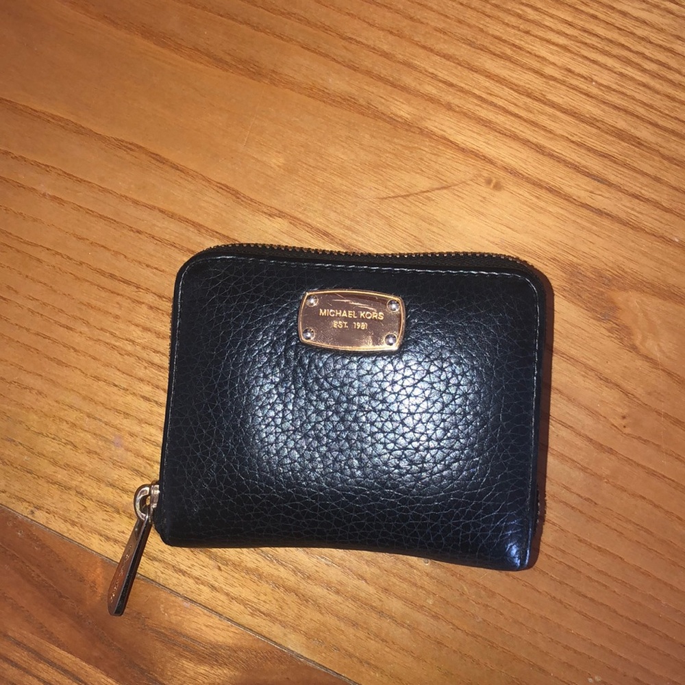 Michael kors small wallet